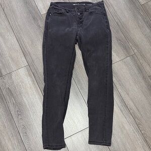 Wallflower Black Skinny Jeans Sleek Modern Design